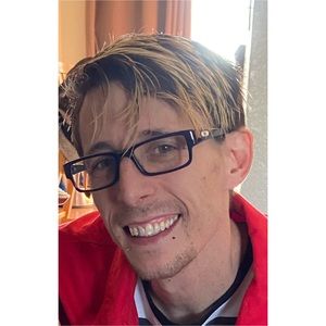 Meet your Posher, Zach